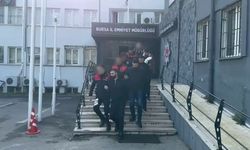 Bursa'da 'servis açmadınız' diye silahlı saldırı düzenleyip 6 kişiyi yaralayan şüphelilere operasyon : 10 şüpheli gözaltına alındı