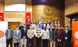 Bursa'da uluslararası öğrencilere 'Medya İletişim ve Kamu Diplomasisi' söyleşisi