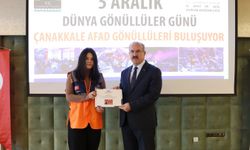 Çanakkale'de AFAD gönüllülerine kimlik kartları teslim edildi