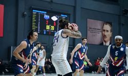 Çayırova Belediyesi, sahasında Finalspor'u 87-81 yendi