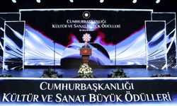 Cumhurbaşkanı Erdoğan: 'Filistin halkının yanında eğilmeden, bükülmeden dimdik duruyoruz'