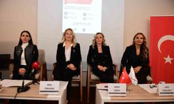 Cumhuriyetin Eğitimci İlk Kadın Milletvekilleri Osmangazi'de Konuşuldu