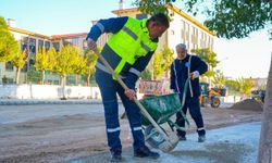 Didim'de yol çalışmaları hız kesmeden devam ediyor