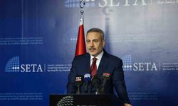 Dışişleri Bakanı Fidan: 'Elinizdeki silahlı unsurlar Suriye yönetiminin emrine girmek zorundadır'