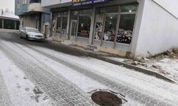 Diyadin'e mevsimin ilk karı düştü