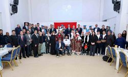 Engeller sevgiyle aşıldı: Ahlat'ta özel gün için anlamlı buluşma