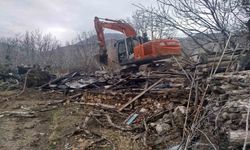 Ermenek'te çıkan yangında ev tamamen kullanılamaz hale geldi