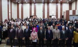 Erzurum'da 'Avrupa Birliği Uluslararası İnsani Yardım Ağları' konuşuldu