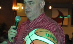 Eski milli basketbolcu balkondan düşerek hayatını kaybetti