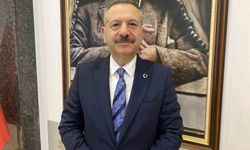 Eskişehir Valisi Hüseyin Aksoy, 2026'nın mutlu bir yıl olmasını temenni etti