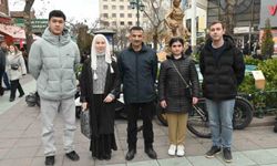 Eskişehir'deki binlerce uluslararası öğrenciye ES-UDER destek eli uzatıyor