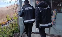 Evini alkol imalathanesine çevirmiş