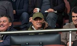 Fatih Terim, Sarıyer - Bodrum FK maçını tribünden izledi