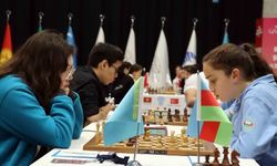 Gaziantep'te satranç tarihine geçen çifte şampiyona heyecanı sürüyor