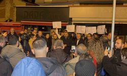 Gebze'de yıkılan binanın çevresindeki vatandaşlar raporların sonucunu bekliyor