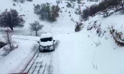 Gercüş'te karda mahsur kalan 5 kişi kurtarıldı