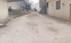 Gölbaşı ilçesinde mahallelinin asfalt tepkisi