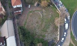 Hasar aldı denilerek İBB'nin yıktığı Avcılar E-5 yanındaki cami 6 yıldır yapılmadı