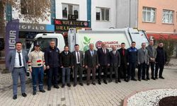 Hisarcık Belediyesi'ne yeni çöp toplama aracı