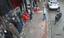Iğdır'da giyim mağazasından çocukların hırsızlığı kamerada