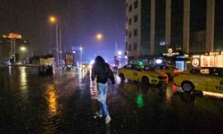 İstanbul'da beklenen sarı kodlu sağanak başladı