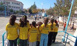 İstanbul'daki Çermiklilerden öğrencilere forma desteği