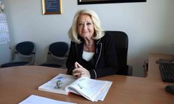 İzmir Ekonomi'nin 'Bilim Ödülü' gururu