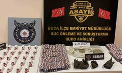 İzmir'de uyuşturucu satıcısına operasyon: 5 binden fazla hapla yakalandı