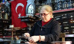 Kadın bakır ustası erkeklere taş çıkartıyor