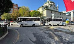 Kağıthane Belediyesi mezarlık ziyaretlerini kolaylaştırıyor