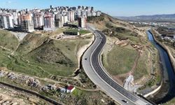 Kahramanmaraş'ta yenilenen bulvar trafiğe açıldı