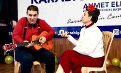 Karabiga'da 3 Aralık Coşkusu, Engeller Sevgi ve Umutla Aşılıyor