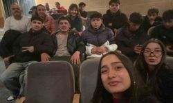 Karacasu'da öğrenciler tiyatroyla buluştu