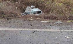 Karşı şeride geçen otomobil ticari araçla çarpıştı: 1 yaralı