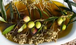 Kekik ve zeytinyağı, doğanın iki şifa kaynağı taşbaskıda bir araya geldi