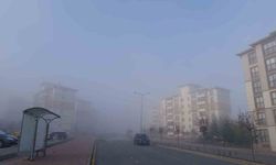 Kırşehirliler güne sisli bir havada uyandı