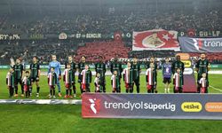 Kocaelispor- Antalyaspor maçında seremoni de paylaşıldı