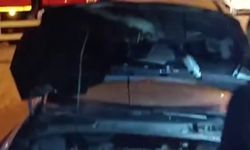 Konya'da park halindeki otomobilde yangın