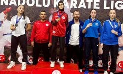 Körfezli karateciler Anadolu Karate Ligi Finalleri'nden 14 madalyayla döndü