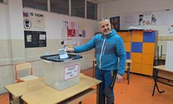 Kosova halkı erken seçimler için sandık başında