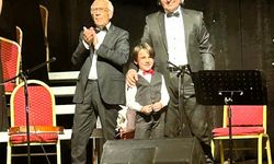 Küçük yetenek 10'uncu konserine çıktı