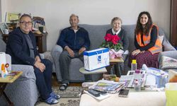 Kuşadası Belediyesi'nden engelli Osman amcaya anlamlı ziyaret