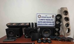 Kütahya'da araçlardan ses sistemi hırsızlığı yapan 2 şüpheli yakalandı