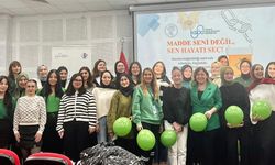 Kütahya'da Sosyal Hizmet Topluluğu'ndan 'Bağımlılık Türleri ve Sosyal Hizmet Müdahaleleri' eğitimi