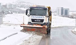 Malatya Büyükşehir Belediyesi'nden yoğun kar mesaisi