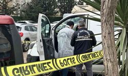 Maltepe'de kargo çalışanı araç içerisinde ölü bulundu