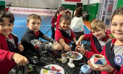 Menteşe'de çocuklar geleneksel oyunlarla geleceğe hazırlanıyor