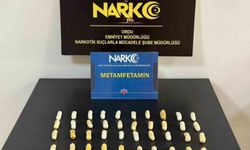 Midesinden 407 gram uyuşturucu çıktı: 2 tutuklama