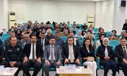Midyat'ta 'koruyucu aile hizmet modeli' bilgilendirme toplantısı düzenlendi
