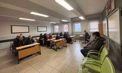 Müdür Kilitci: 'Velilerin bilinçli tutumu öğrencilerin başarısında önemli rol oynamaktadır'